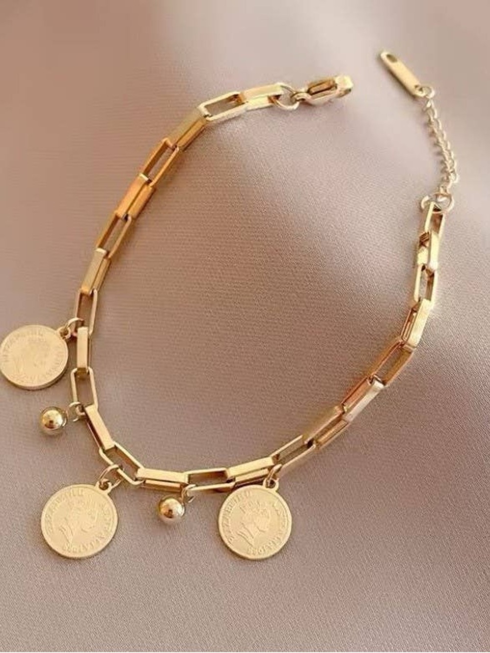 Water Proof Tarnish Free Gold Link Charm Bracelet with Coin Pendants